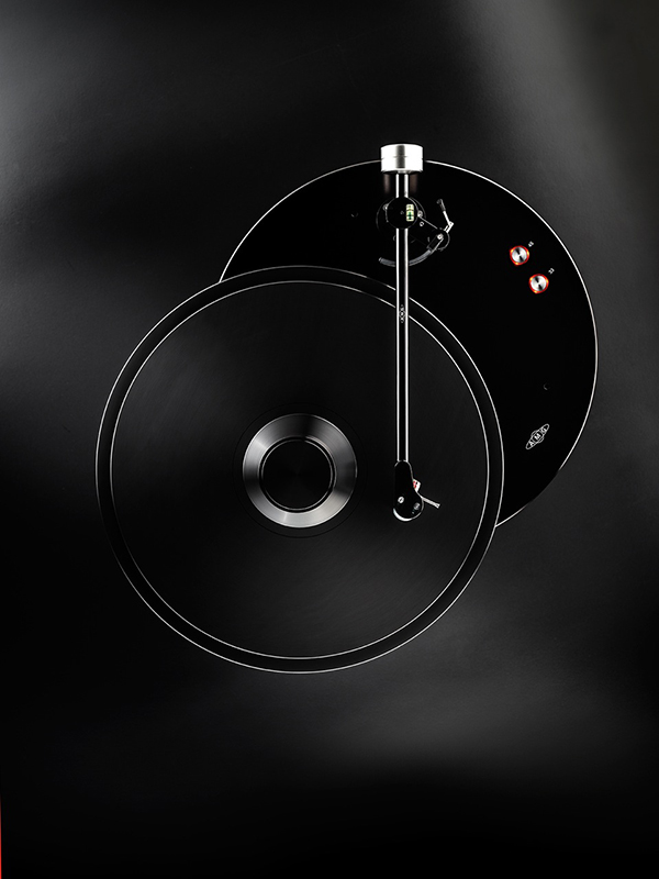 德國精致工藝 AMG Giro黑膠唱盤+9W2唱臂 德國精致工藝 AMG Giro黑膠唱盤+9W2唱臂